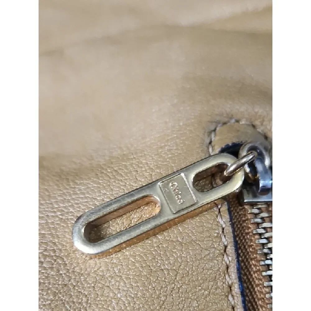 Chloe Leather Tote Two-Way with COA - Picture 9 of 12